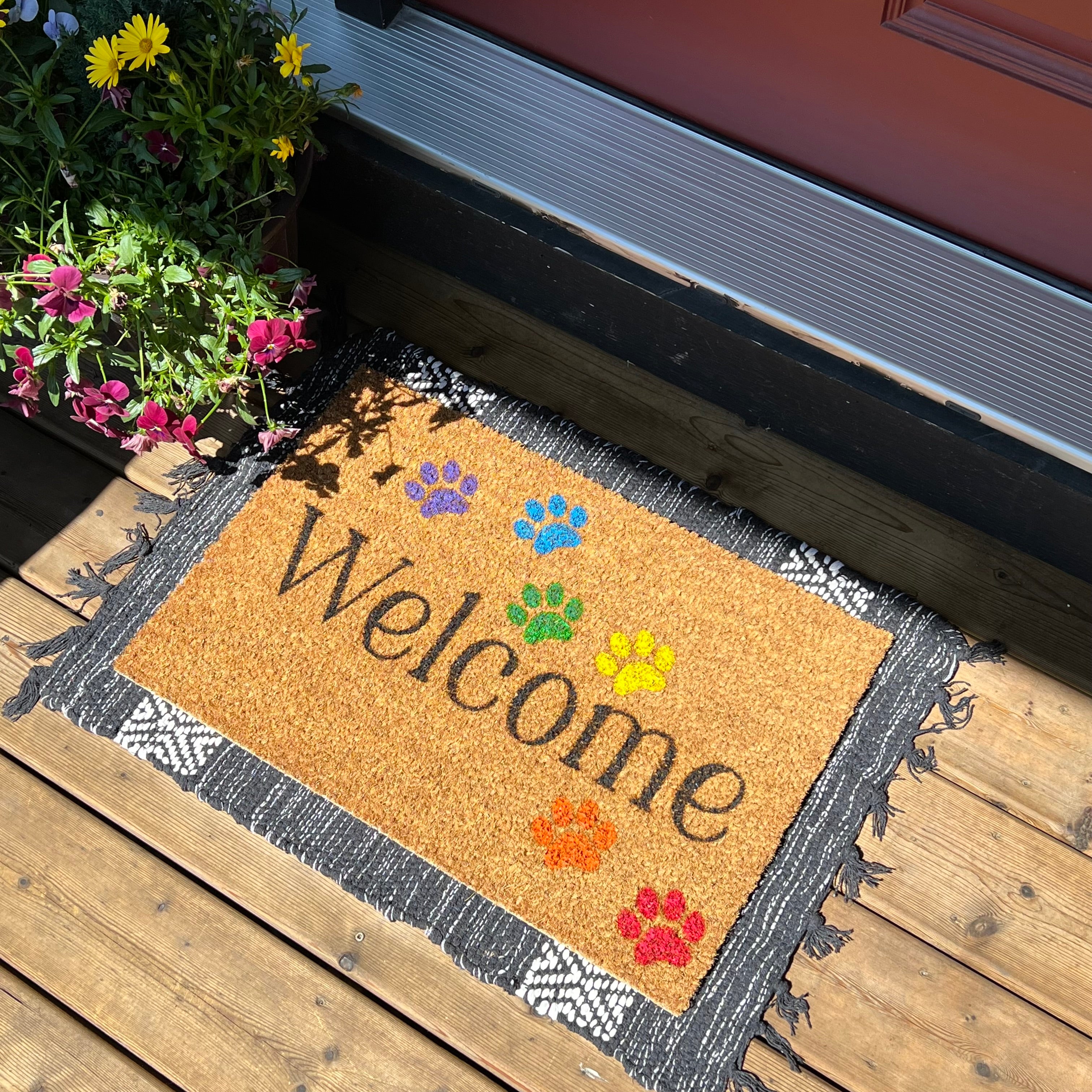Welcome Pride Pet Paws.