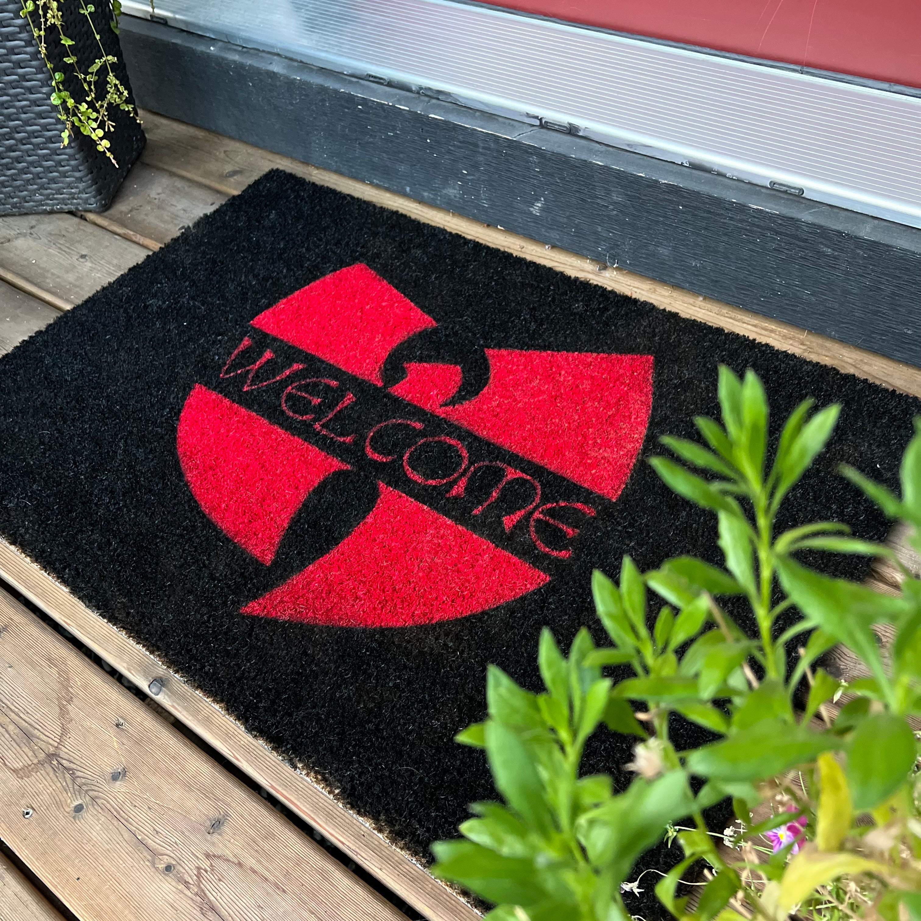 (Wu-Tang Clan) Watch Ya Step, Welcome.