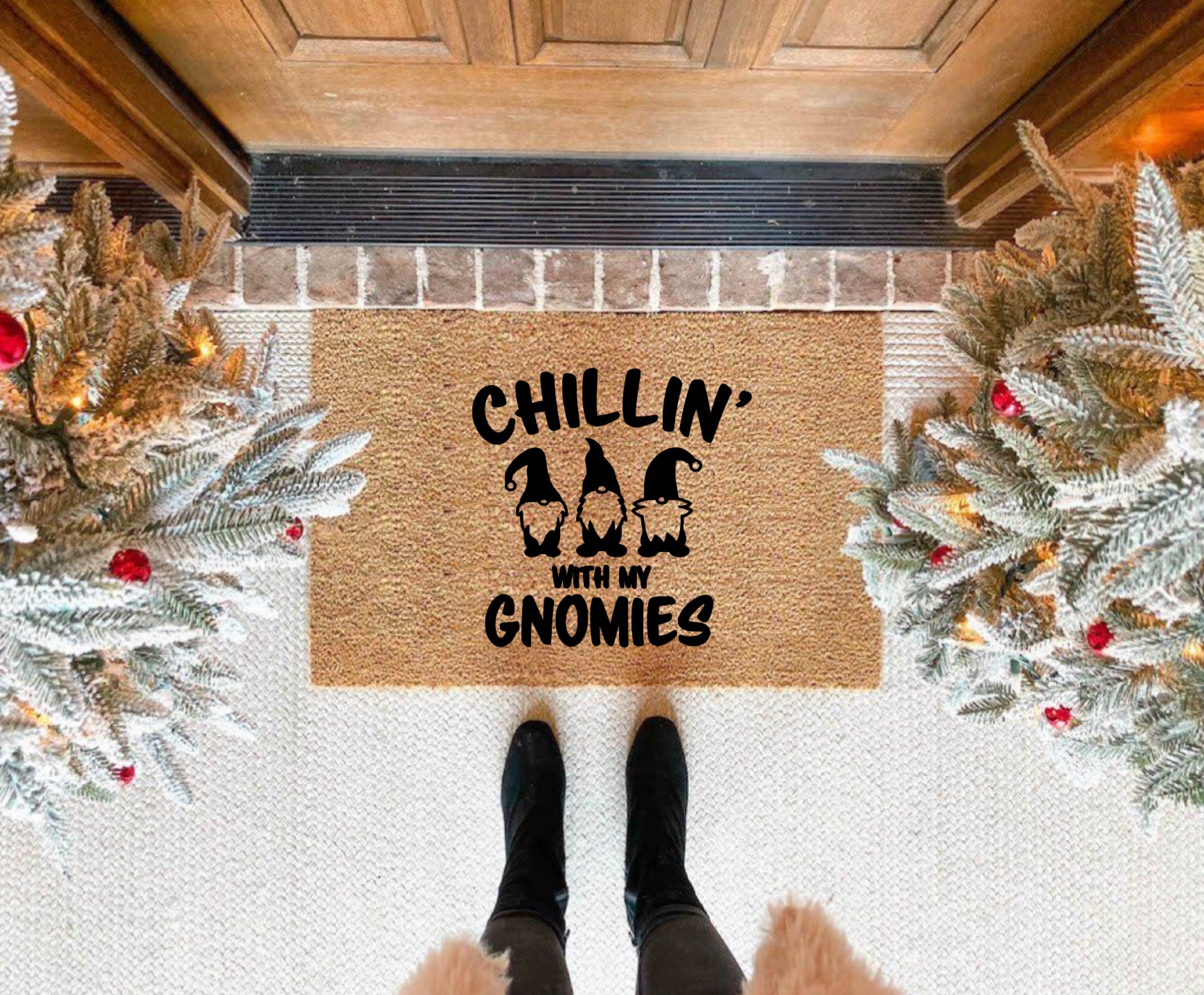 Chillin With My Gnomies